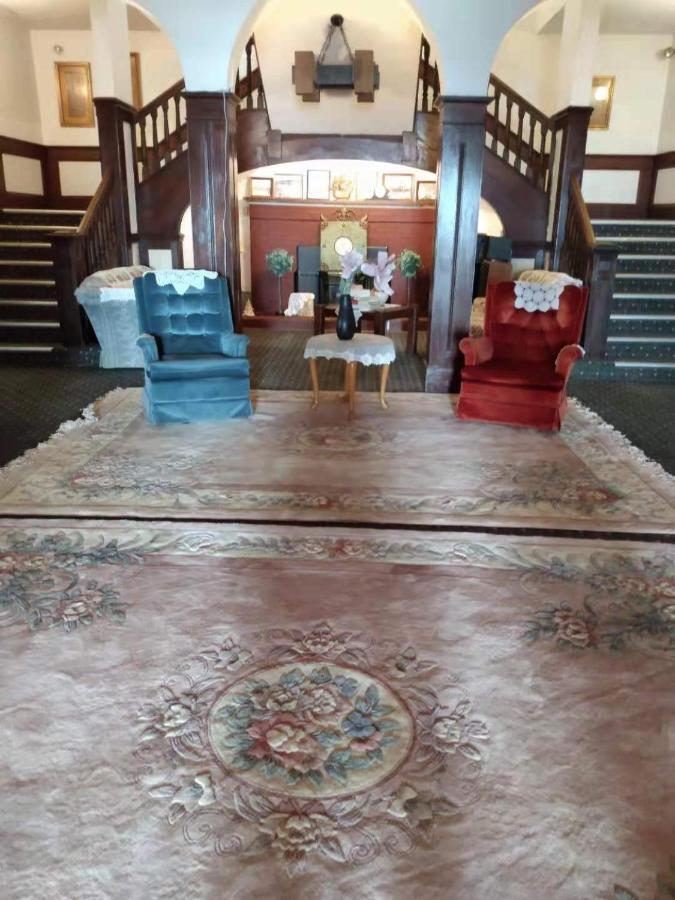 Rodmay Hotel Powell River Bagian luar foto